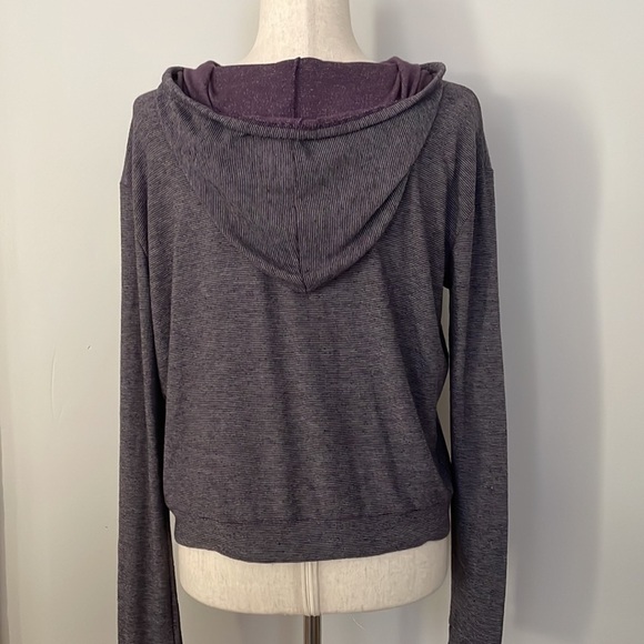 FOREVER 21 Knit Hoodie - Picture 5 of 7